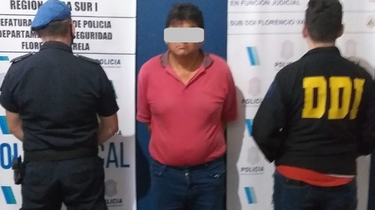 Allanamiento y aprehensión de un abuelo por una causa de abuso sexual